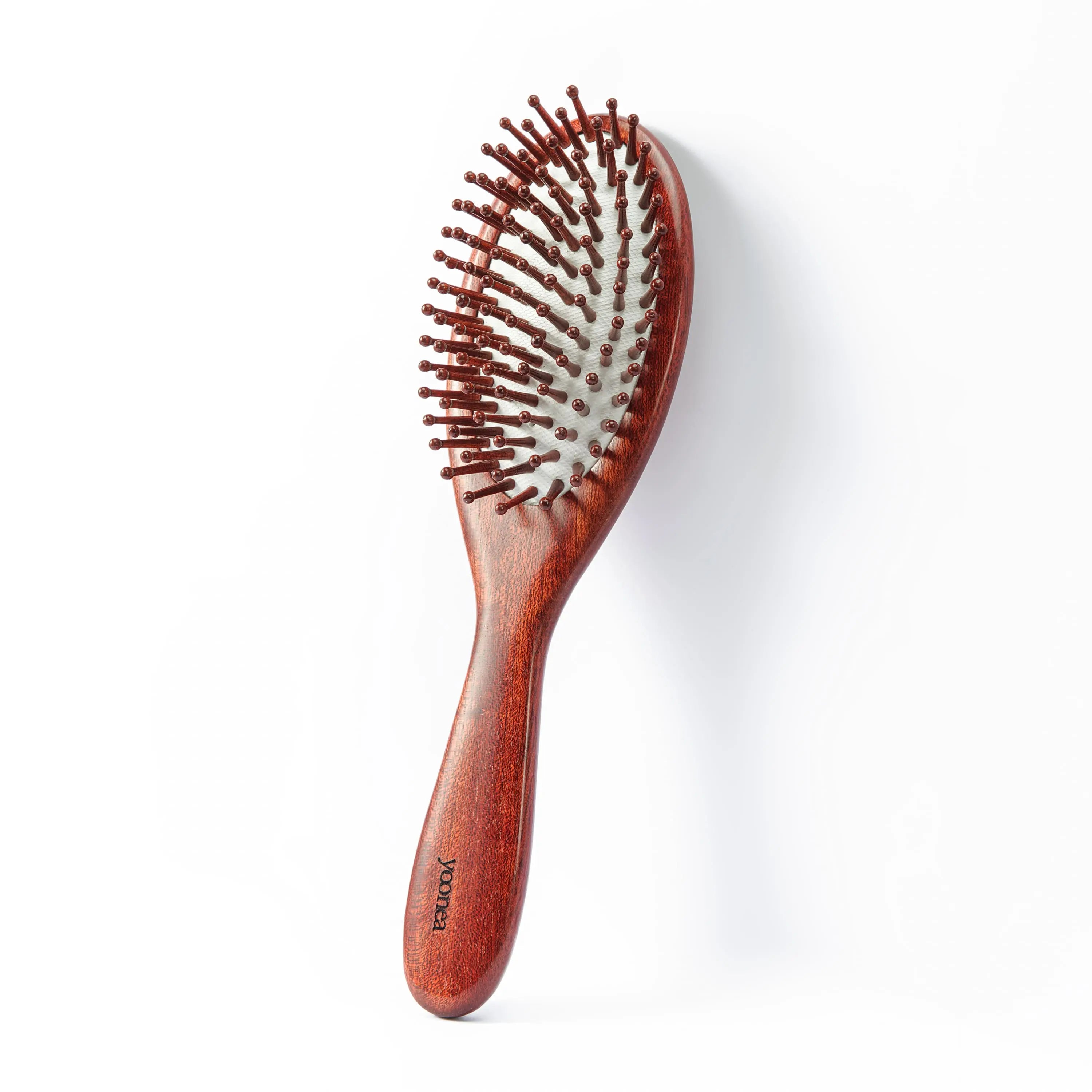 Brosse à cheveux en bois d'acajou naturel Yoonea